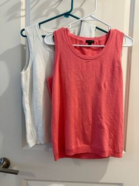 Set of 2 Talbots Shell Tank Top coral and white